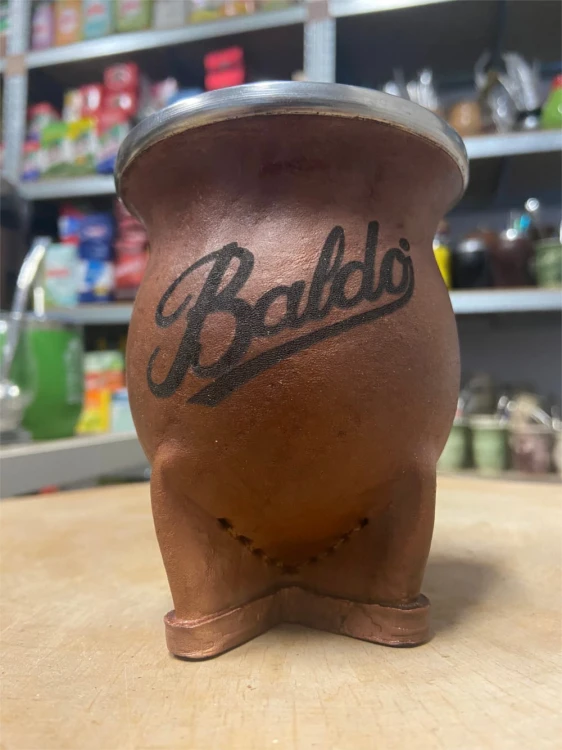 Camionero Ceramico Baldo w skórze 250 ml - zbliżenie na detale