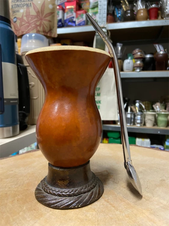 Bombilla (bomba) "Liso" Bortonaggio 1000 Furos INOX ze szczoteczką 21 cm - widok z boku