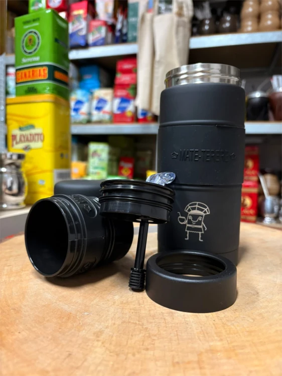 Yerbomos Yerbee Black 500 ml - widok po rozłożeniu wszystkich elementów