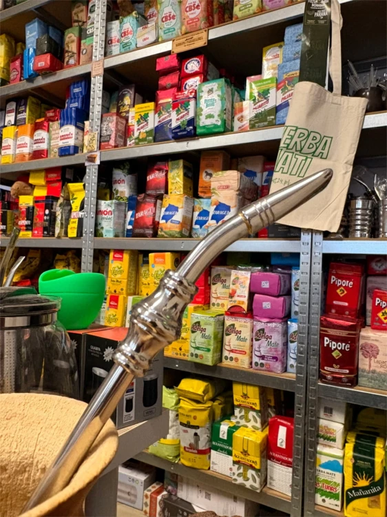 Bombilla (bomba) "Grande Anel" Bortonaggio 1000 (Mil) Furos INOX ze szczoteczką 23 cm - zbliżenie na ustnik