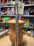 Bombilla (bomba) "Grande" zdobiona z grawerem Bortonaggio 1000 (Mil) Furos INOX ze szczoteczką 24 cm - zbliżenie na ustnik
